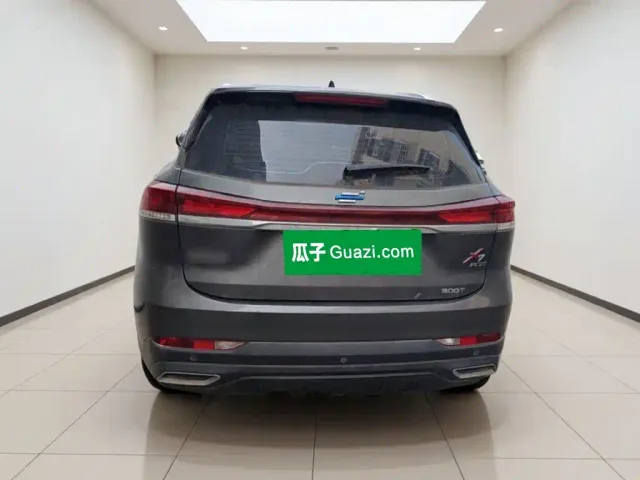 Changan X7 Plus — Фото автомобиля 3