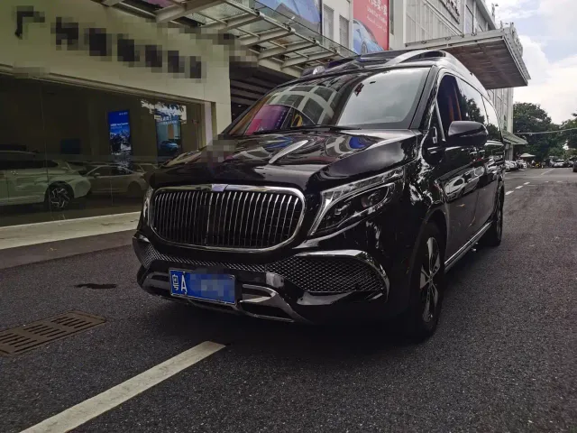Фотография автомобиля — Mercedes-Benz V-Class