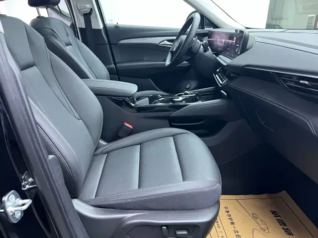 Buick Envision S — Фото автомобиля 24