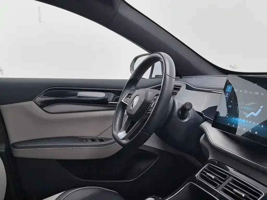 BYD Qin PLUS 2021 DM-i 120KM Premium — Фото автомобиля 22
