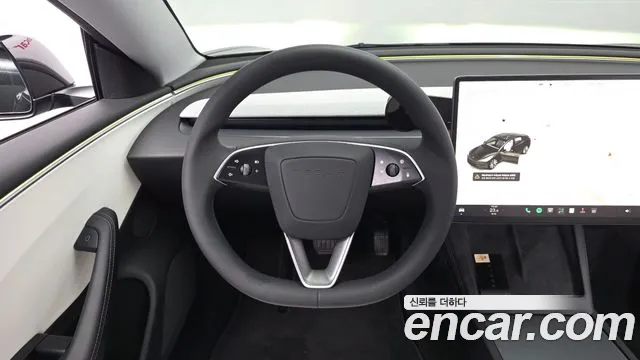 Tesla Model 3 — Фото автомобиля 19