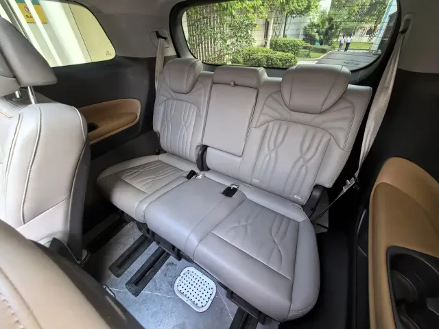GAC Trumpchi M8 — Фото автомобиля 22