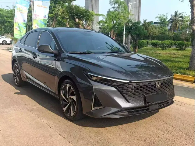 Changan Raeton Plus — Фото автомобиля 3