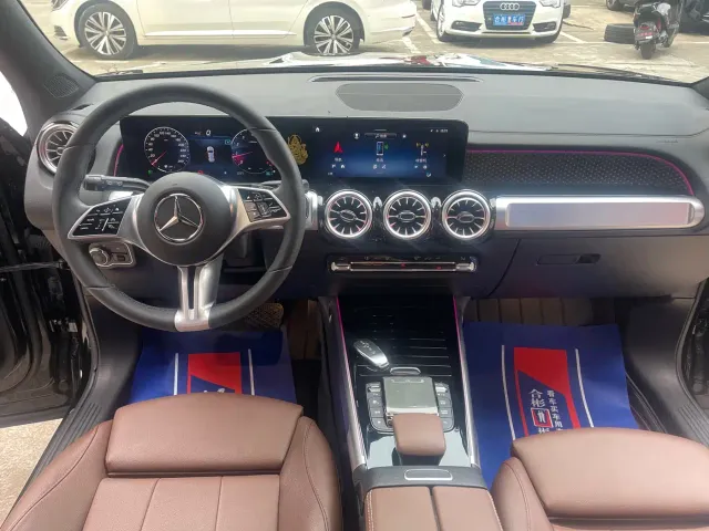 Mercedes-Benz GLB-Class — Фото автомобиля 11