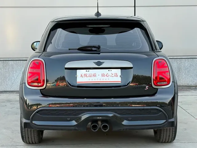 MINI Hatch — Фото автомобиля 5