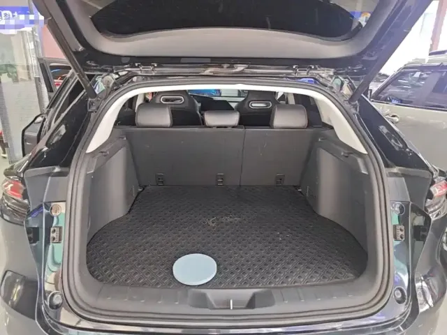Changan Changan UNI-K 2021 2.0T Premium — Фото автомобиля 18