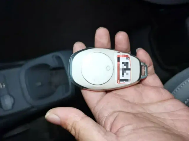 Leapmotor T03 — Фото автомобиля 8