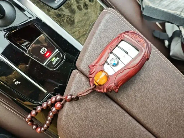 BMW 5 Series — Фото автомобиля 8