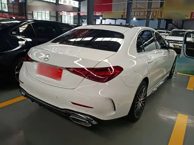 Mercedes-Benz C-Class — Фото автомобиля 6
