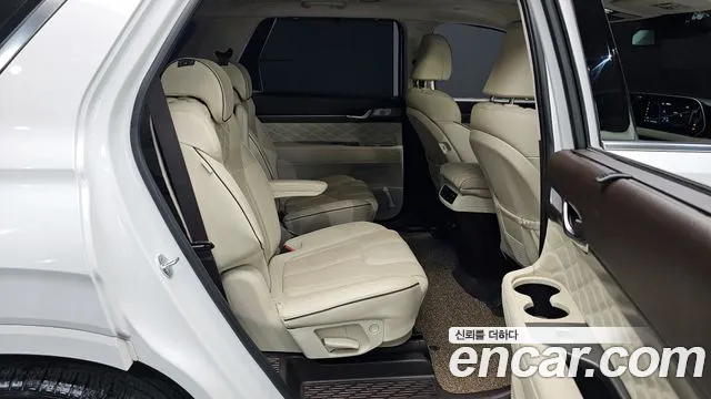 Hyundai Palisade Palisade Дизель 2.2 2WD — Фото автомобиля 9