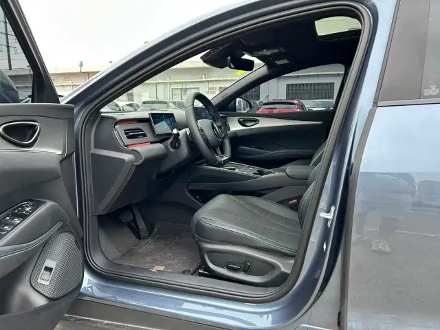 BYD Seal 06 DM-i Touring — Фото автомобиля 14