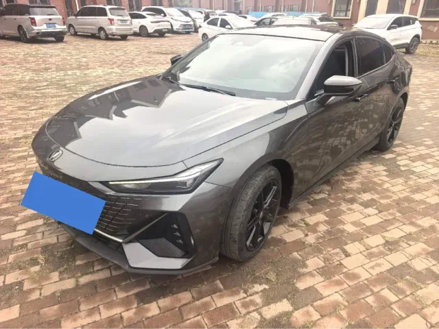 Фотография автомобиля — Changan UNI-V
