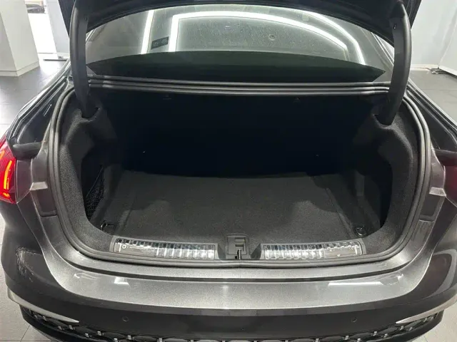 Audi A5L — Фото автомобиля 9