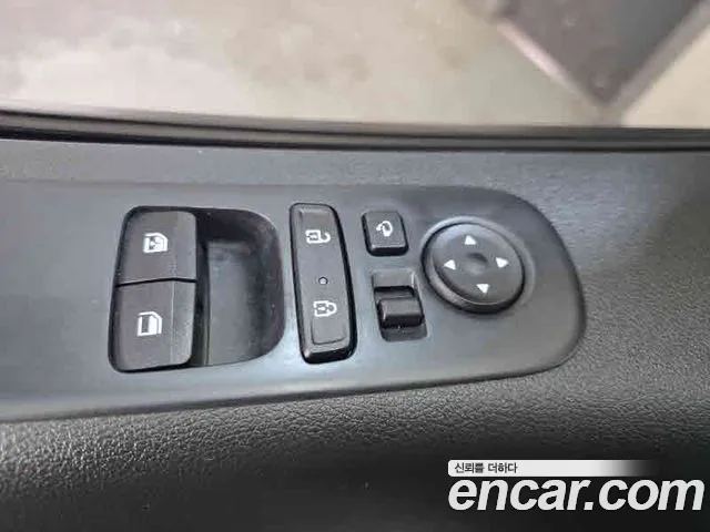 Hyundai Staria — Фото автомобиля 12