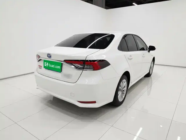Toyota Corolla — Фото автомобиля 6