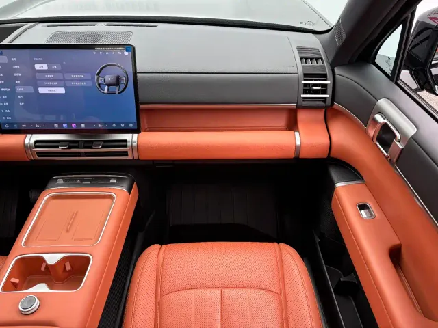 BYD FangChengBao Titanium 7 — Фото автомобиля 14