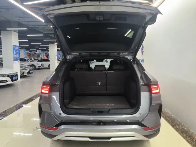BYD Song PLUS — Фото автомобиля 10
