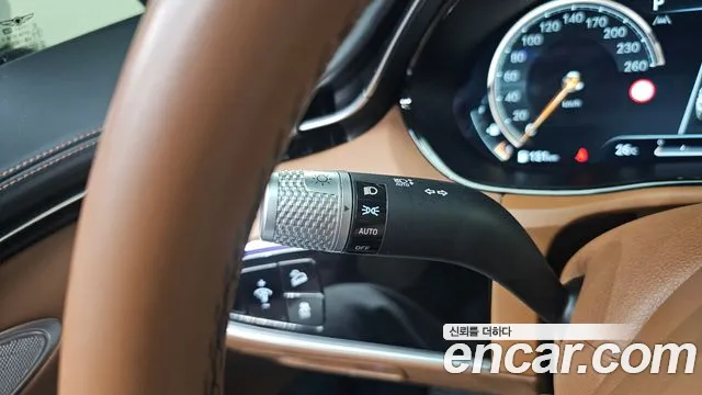 Genesis GV70 — Фото автомобиля 29