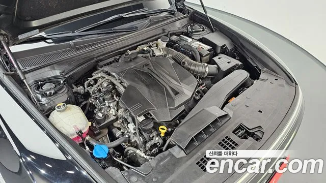Hyundai Grandeur GN7 — Фото автомобиля 9