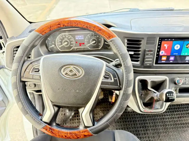Maxus Xintu V80 — Фото автомобиля 16