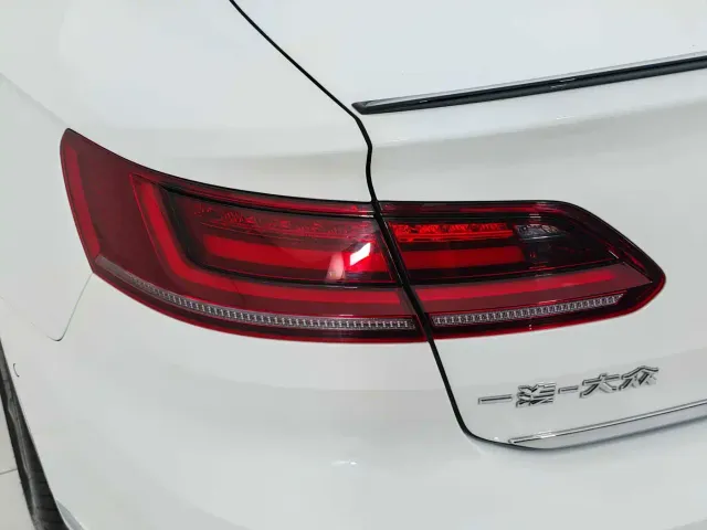 Volkswagen CC — Фото автомобиля 18