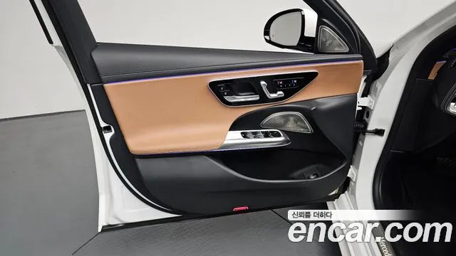 Mercedes-Benz E-Class W214 — Фото автомобиля 13