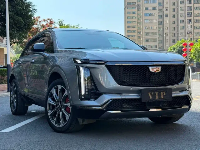 Cadillac XT5 — Фото автомобиля 3