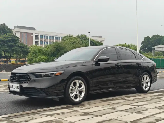 Фотография автомобиля — Honda Accord
