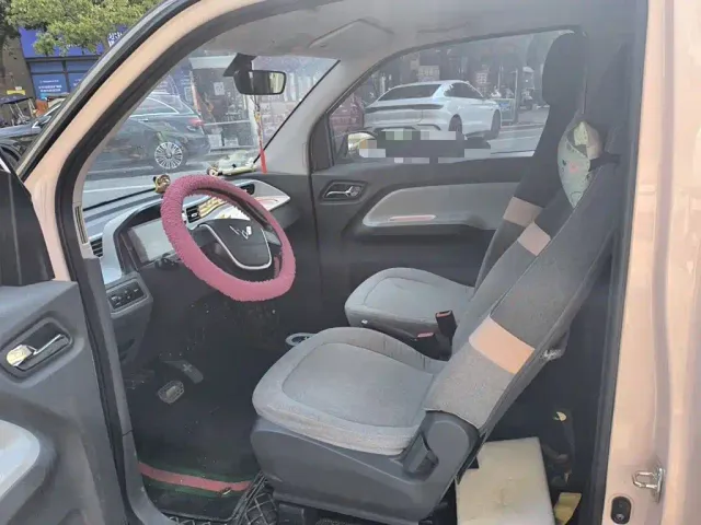 Wuling Hongguang Mini EV — Фото автомобиля 7
