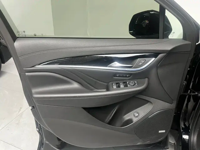Buick Enclave — Фото автомобиля 13