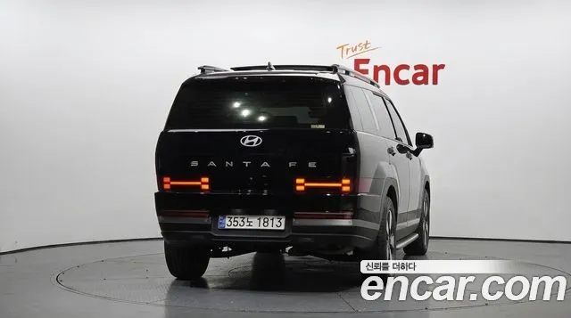 Hyundai Santa Fe — Фото автомобиля 4