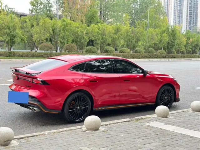 Changan UNI-V — Фото автомобиля 4
