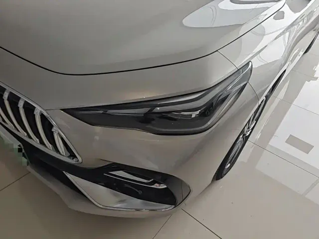 Geely Galaxy Stellar 6 — Фото автомобиля 23