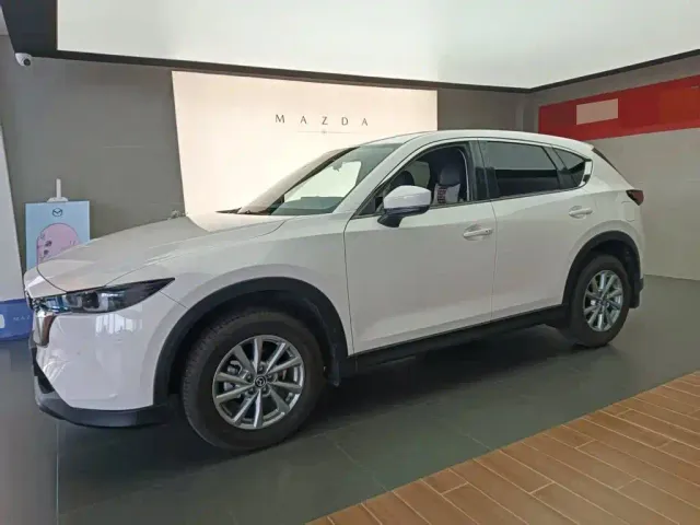 Mazda CX-5 — Фото автомобиля 3