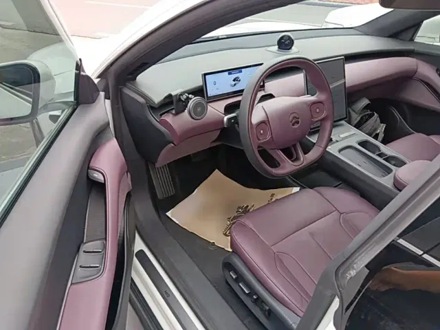Nio ET5 Touring — Фото автомобиля 15