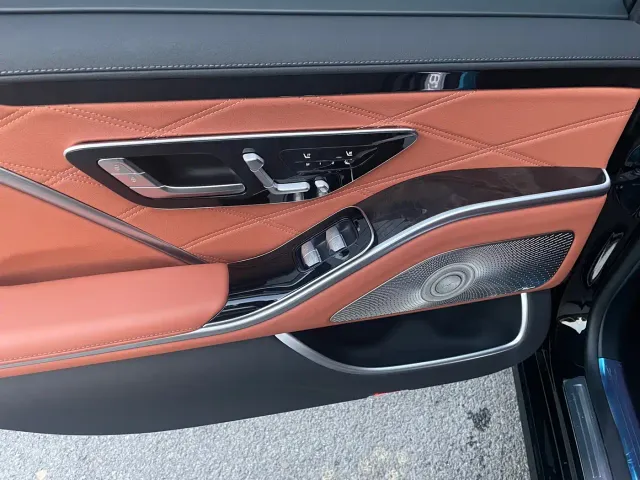 Mercedes-Benz Maybach S-Class — Фото автомобиля 22