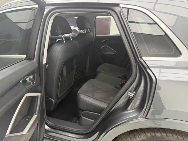 Audi Q3 — Фото автомобиля 8
