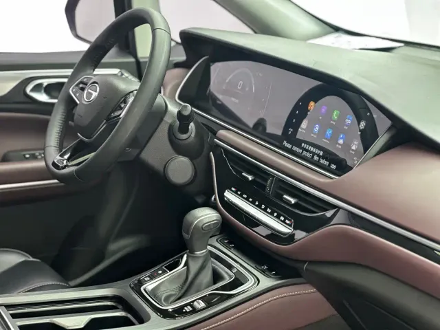 GAC Trumpchi M6 — Фото автомобиля 21