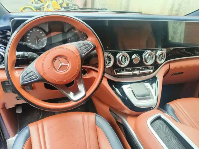 Mercedes-Benz Vito — Фото автомобиля 12