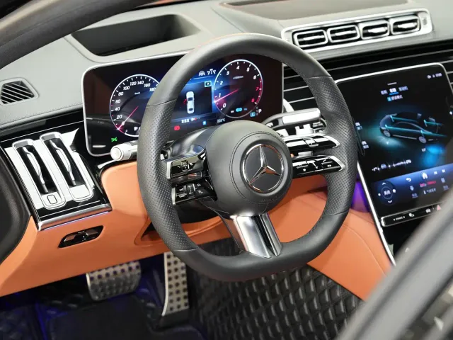 Mercedes-Benz S-Class — Фото автомобиля 16