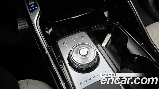 Kia Sorento — Фото автомобиля 12