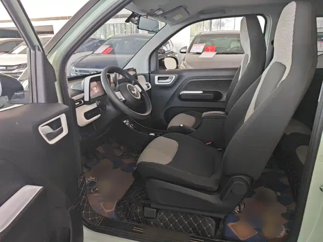 Wuling Hongguang Mini EV — Фото автомобиля 14