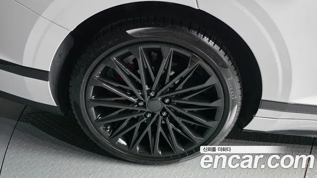Hyundai Grandeur GN7 — Фото автомобиля 4
