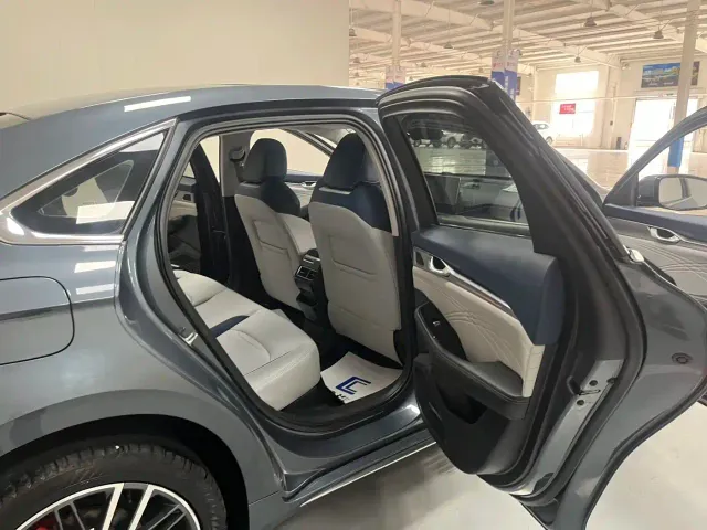 Geely Xingrui — Фото автомобиля 12