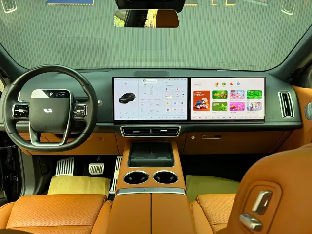 Li Auto L8 — Фото автомобиля 9
