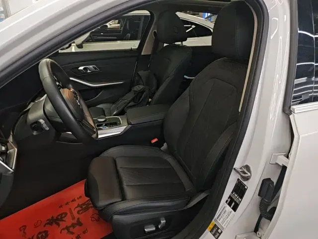 BMW i3 — Фото автомобиля 14
