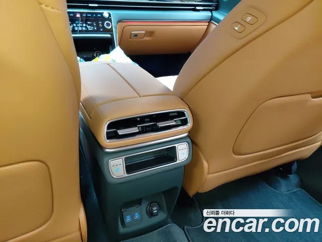 Genesis GV80 2.5T Бензин 2WD — Фото автомобиля 19