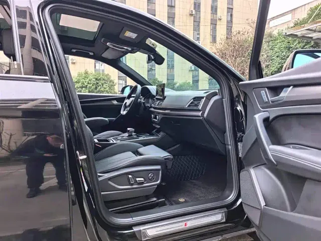 Audi Q5L — Фото автомобиля 7