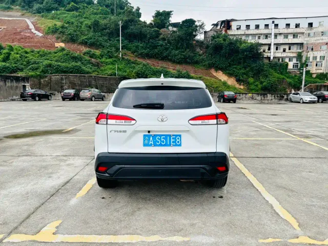 Toyota Frontlander — Фото автомобиля 4