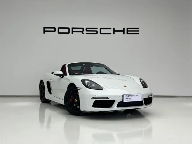 Porsche 718 — Фото автомобиля 3